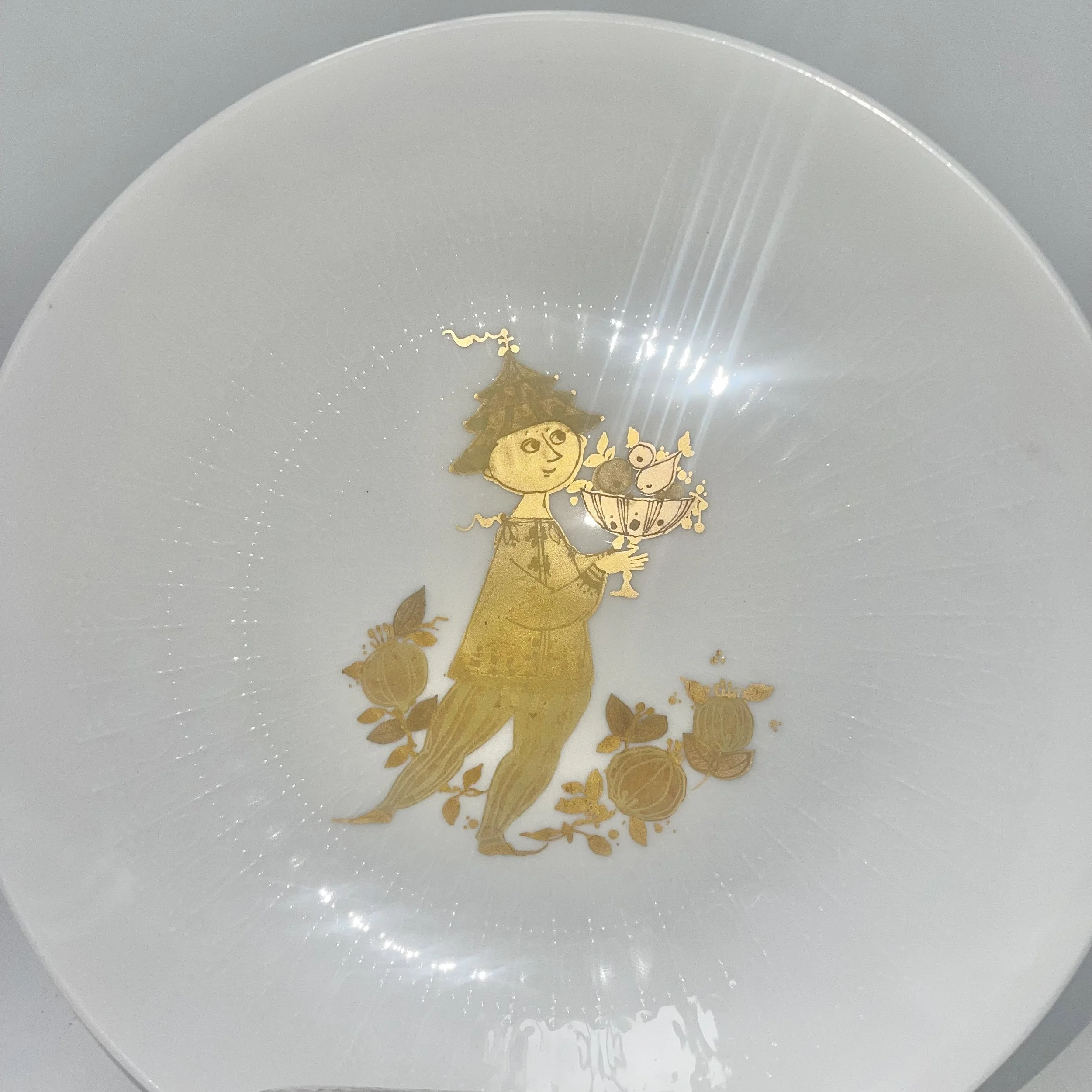 Bjorn Wiinblad- Romanze Rosenthal Plate — The Gilded Owl